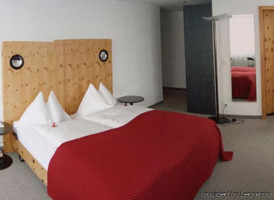 The Excelsior Ostfluegel Hotel Arosa Værelse billede